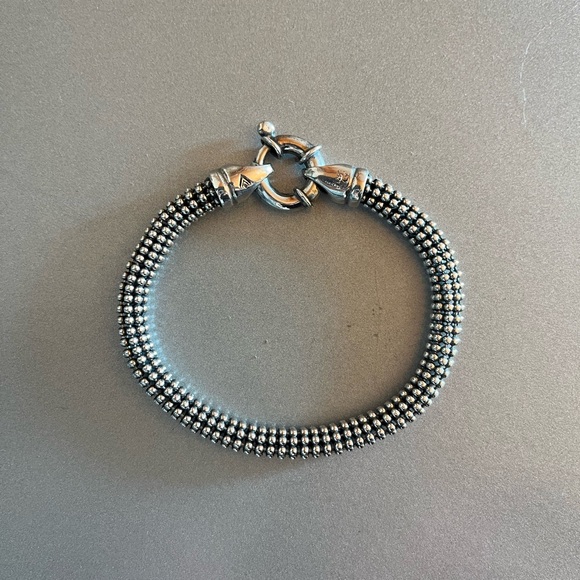 Silpada 925 Sterling Silver  mesh bead bracelet, sailor clasp.  Rare find 🔥 - Picture 7 of 8